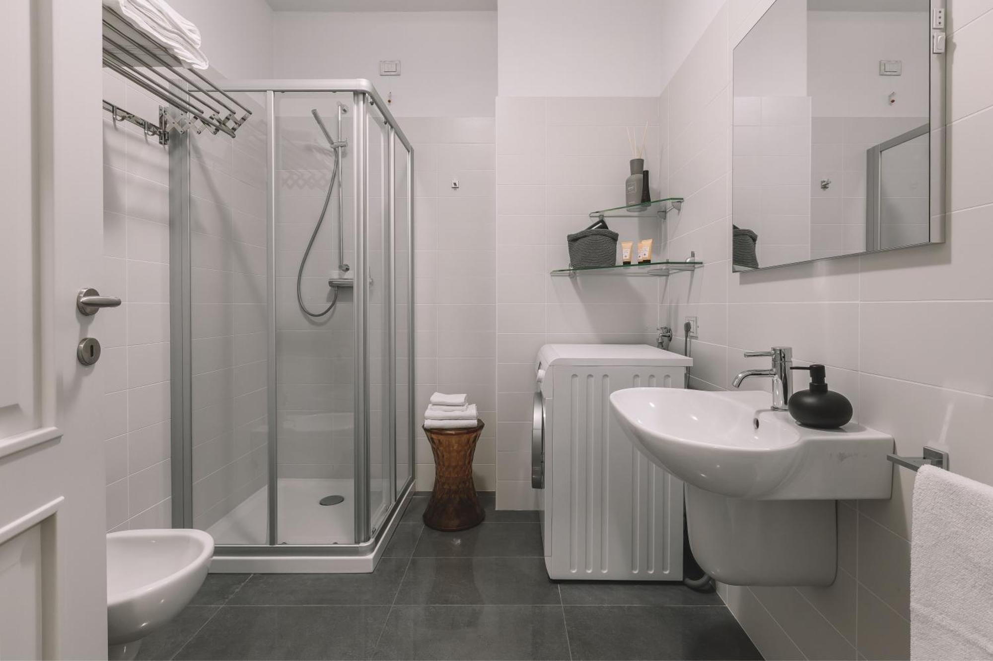 Tergesteo Adriatic Suite ตรีเอสเต ภายนอก รูปภาพ